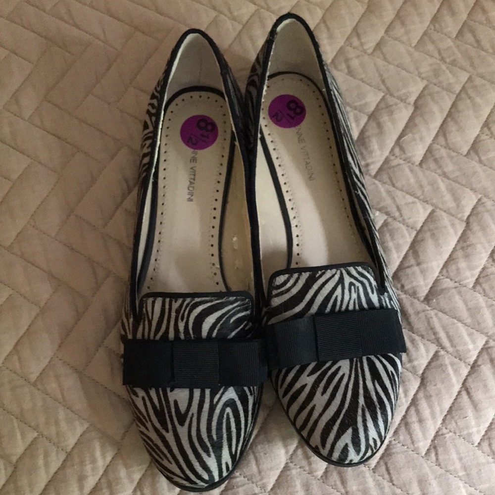 Adrienne Vittadini Zebra Print Women's Flats size 8.5 medium width - Picture 7 of 7